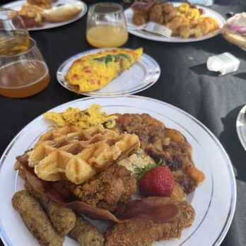 Bloom Ranch Of Acton - The food was soooooo good! - Farms Near Me - Acton, California