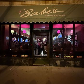 BABE’S SPORTS BAR - Updated January 2026 - 3017 W Armitage Ave, Chicago