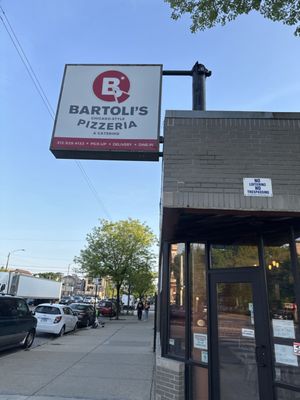 Bartoli's Pizzeria & Catering - West Town by null