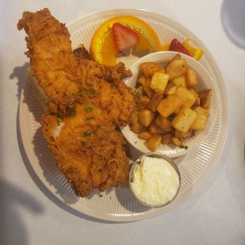 Crazy Pig Southern Kitchen - Sticky Fingers - American Near Me - Mandeville, Louisiana Crazy Pig Southern Kitchen - Sticky Fingers - American Near Me - Mandeville, Louisiana
