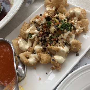 Hugo's Oyster Bar - Crispy Calamari ($14) - Seafood Near Me - Roswell, Georgia