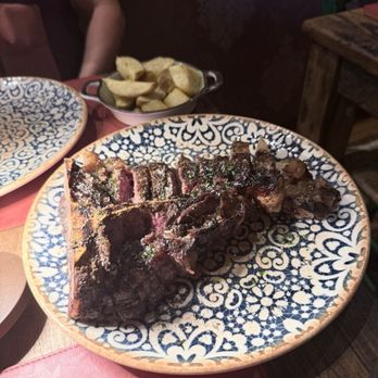 I Tuscani 2 - Steakhouses Near Me - Florence, FI