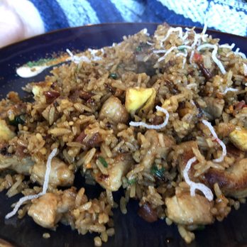Panka Peruvian Restaurant - Arroz Chaufa de Cerdo - Oriental Peruvian fried rice with pork, ginger, scallions and Asian spices - Peruvian Near Me - Des Moines, Iowa Panka Peruvian Restaurant - Arroz Chaufa de Cerdo - Oriental Peruvian fried rice with pork, ginger, scallions and Asian spices - Peruvian Near Me - Des Moines, Iowa