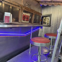 Substance Diner - Seating