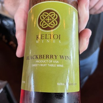 Drop the H Brewing Company - Very pleasant wine from Missouri; less than 40 miles away. - Breweries Near Me - Pittsburg, Kansas