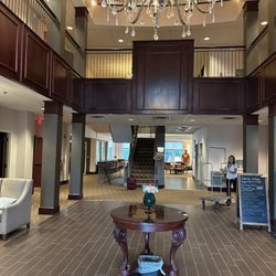 Comfort Inn & Suites Near Burke Mountain - Comfort inn lobby