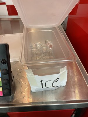 Five Guys 25 Photos 32 Reviews Burgers 2814 N Roosevelt Blvd Key West Fl United States Restaurant Reviews Phone Number Menu