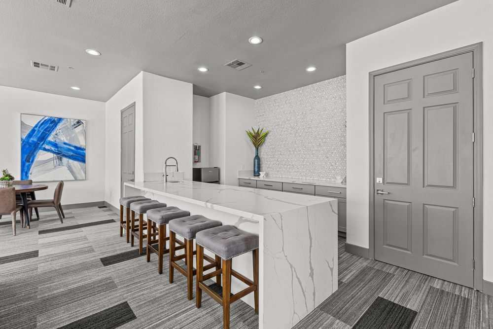 San Marino Apartments - property management company in Tempe, AZ