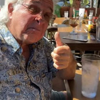 Killarney Pub & Grill - Brother giving it the thumbs up! - Irish Pub Near Me - Huntington Beach, California Killarney Pub & Grill - Brother giving it the thumbs up! - Irish Pub Near Me - Huntington Beach, California