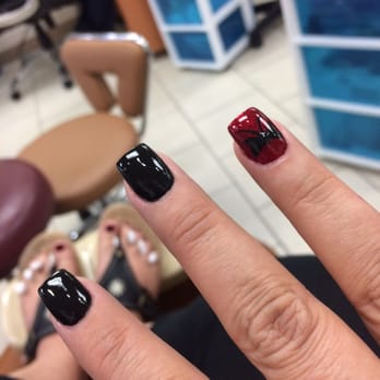Aimer Nail Bar - Had to share the other hand - Nail Salons Near Me - Glendora, California