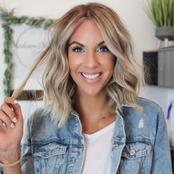 Blonde Gotti - Blonde hair, hair salon, highlights