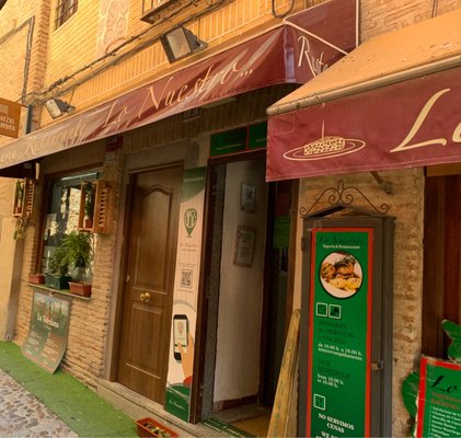 Lo Nuestro Taperia & Restaurante by null