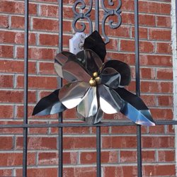 318 Art and Garden - "Steel Magnolia" by Metal Artist Ronnie Cardwell