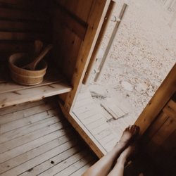 Round House Stays