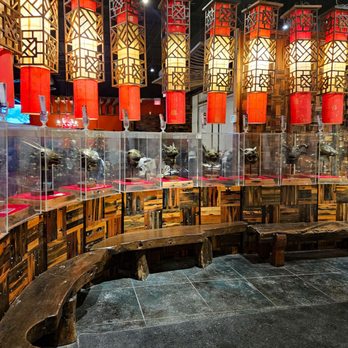 Dragon Pearl Buffet - Waiting area - Buffets Near Me - Toronto, Ontario