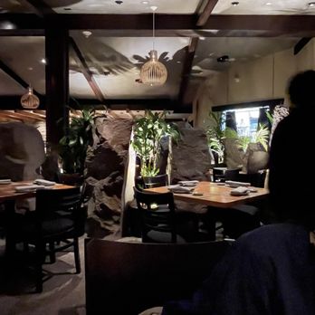 Sushi Roku - interior - Sushi Bars Near Me - Pasadena, California Sushi Roku - interior - Sushi Bars Near Me - Pasadena, California