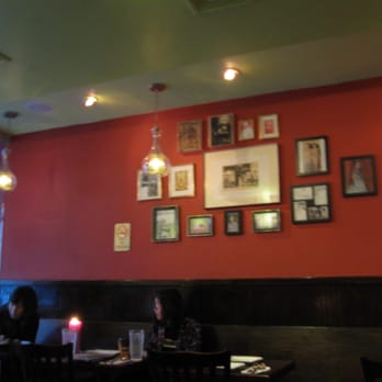 Ayada Thai - Thai Near Me - Elmhurst, New York