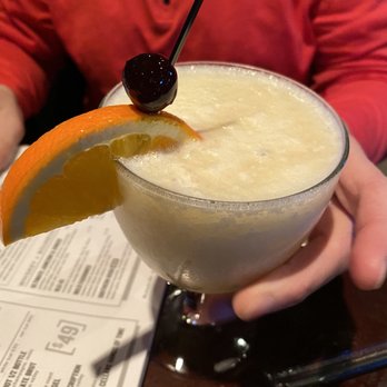 Yard House - Pina colada - Bars Near Me - Glenview, Illinois