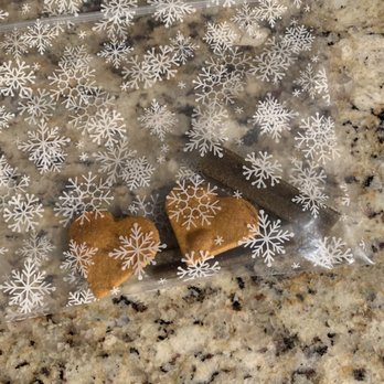 Downtown Dog Walker - Homemade dog treats - Dog Walkers Near Me - Orlando, Florida