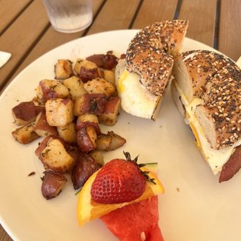Belle's - Shipyard Sandwich - Cafes Near Me - Newport, Rhode Island Belle's - Shipyard Sandwich - Cafes Near Me - Newport, Rhode Island