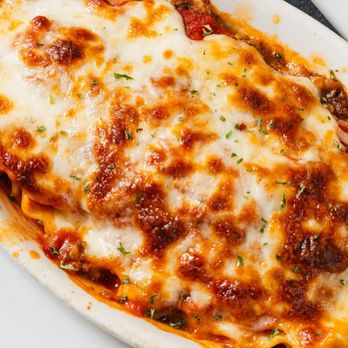 Farina's Winery & Cafe - Farina's Classic Lasagna - Italian Near Me - Grapevine, Texas Farina's Winery & Cafe - Farina's Classic Lasagna - Italian Near Me - Grapevine, Texas