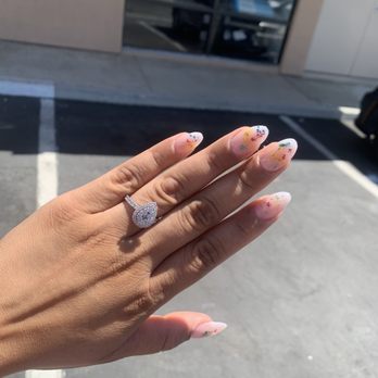 Expo Nails - Expo nails loving my look - Nail Salons Near Me - Cypress, California Expo Nails - Expo nails loving my look - Nail Salons Near Me - Cypress, California