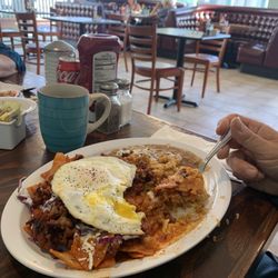 Señor Chilaquiles - Chorizo chiliques breakfast