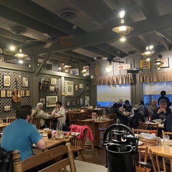 Cracker Barrel Old Country Store - Southern Near Me - Milford, Connecticut Cracker Barrel Old Country Store - Southern Near Me - Milford, Connecticut
