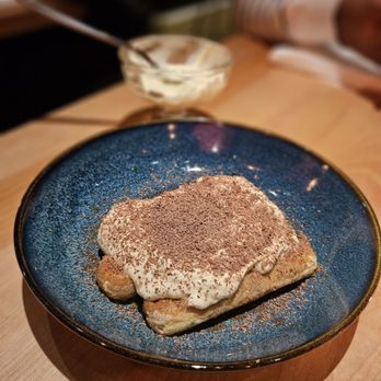 Nonna's Cucina - Tableside Tiramisu - Italian Near Me - Vancouver, British Columbia Nonna's Cucina - Tableside Tiramisu - Italian Near Me - Vancouver, British Columbia