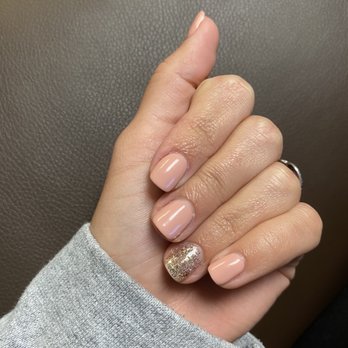 B & B Nails - Gel manicure - Nail Salons Near Me - State College, Pennsylvania