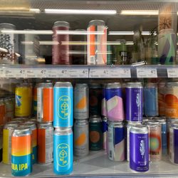 Intermarché Boyer - Excellent local craft beer from " Horizon " on the top shelf here.