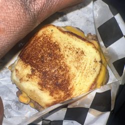 No Good Burger Truck - No Good Grilled Cheeseburger