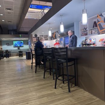 USO Arizona - Food/drink bar.  Daily fresh sandwiches, drinks and snacks. - Community Service/Non-Profit Near Me - Phoenix, Arizona