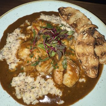 Joyce - Low Country Shrimp & Grits - Southern Near Me - Los Angeles, California Joyce - Low Country Shrimp & Grits - Southern Near Me - Los Angeles, California