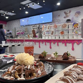 ChocoLit Cafe - Cafes Near Me - Roseville, California ChocoLit Cafe - Cafes Near Me - Roseville, California