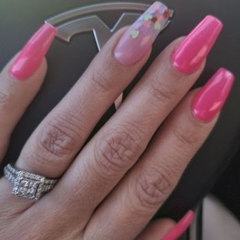Super Nails - Valentines Day nails by Tina - Nail Salons Near Me - Fontana, California
