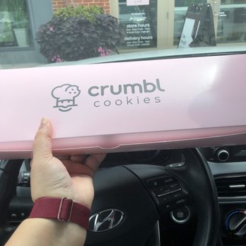 Crumbl - Easton - Bakeries Near Me - Columbus, Ohio Crumbl - Easton - Bakeries Near Me - Columbus, Ohio