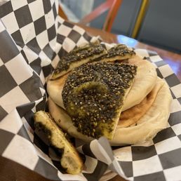 Jordanian Zaatar Bread (1)