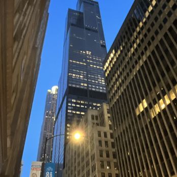 Willis Tower - Landmarks & Historical Buildings Near Me - Chicago, Illinois Willis Tower - Landmarks & Historical Buildings Near Me - Chicago, Illinois