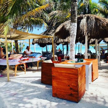 La Chilangaloense - Seafood Near Me - Mahahual, ROO