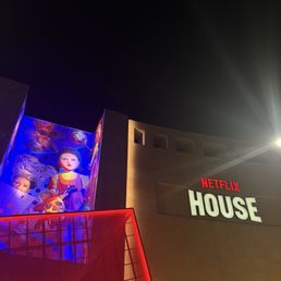 Outside Netflix House Outside Netflix House