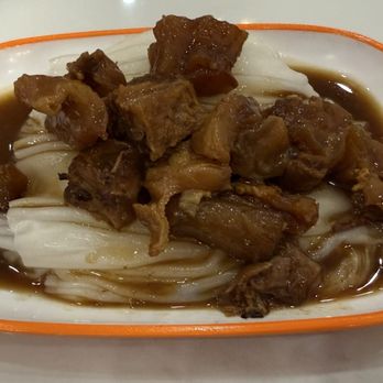 Noriega Star Restaurant - Beef stew rice rolls - Chinese Near Me - San Francisco, California Noriega Star Restaurant - Beef stew rice rolls - Chinese Near Me - San Francisco, California