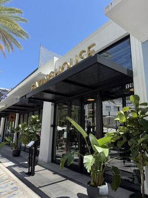 Eating House Miami by null