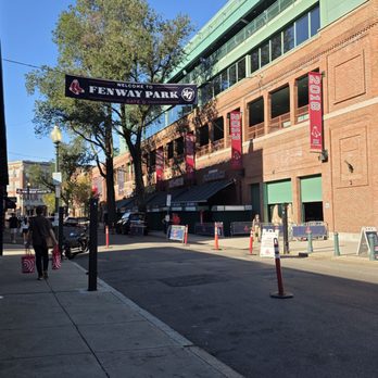 Fenway Park - Stadiums & Arenas Near Me - Boston, Massachusetts