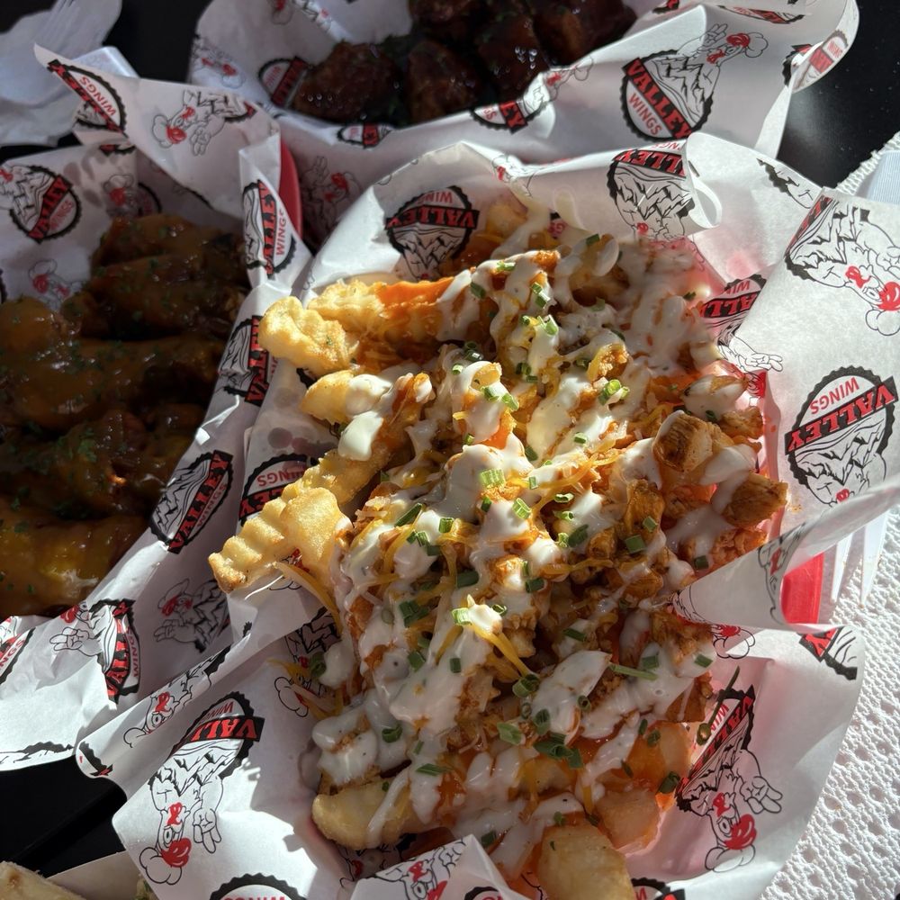 Valley Wings - Buffalo chicken loaded fries - Chicken Wings Near Me - Scottsdale, Arizona Valley Wings - Buffalo chicken loaded fries - Chicken Wings Near Me - Scottsdale, Arizona