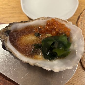 Compartir Barcelona - Japanese oyster - Spanish Near Me - Barcelona, B