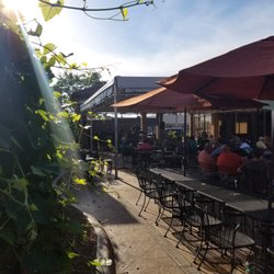 Santa Maria Vineyard & Winery - Lovely shot of our courtyard during live entertainment this summer!
