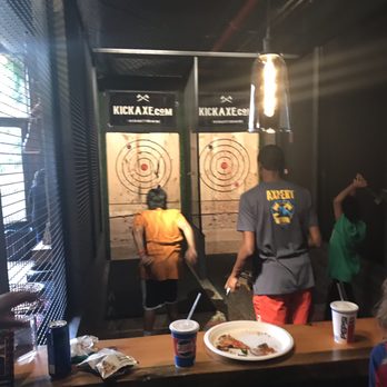 Kick Axe Throwing - Bars Near Me - Brooklyn, New York