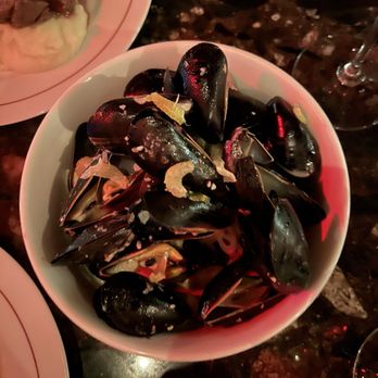 Oriel Chinatown - Mussels - French Near Me - Los Angeles, California Oriel Chinatown - Mussels - French Near Me - Los Angeles, California