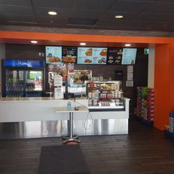 Mary Brown's Famous Chicken & Taters - Counter area
